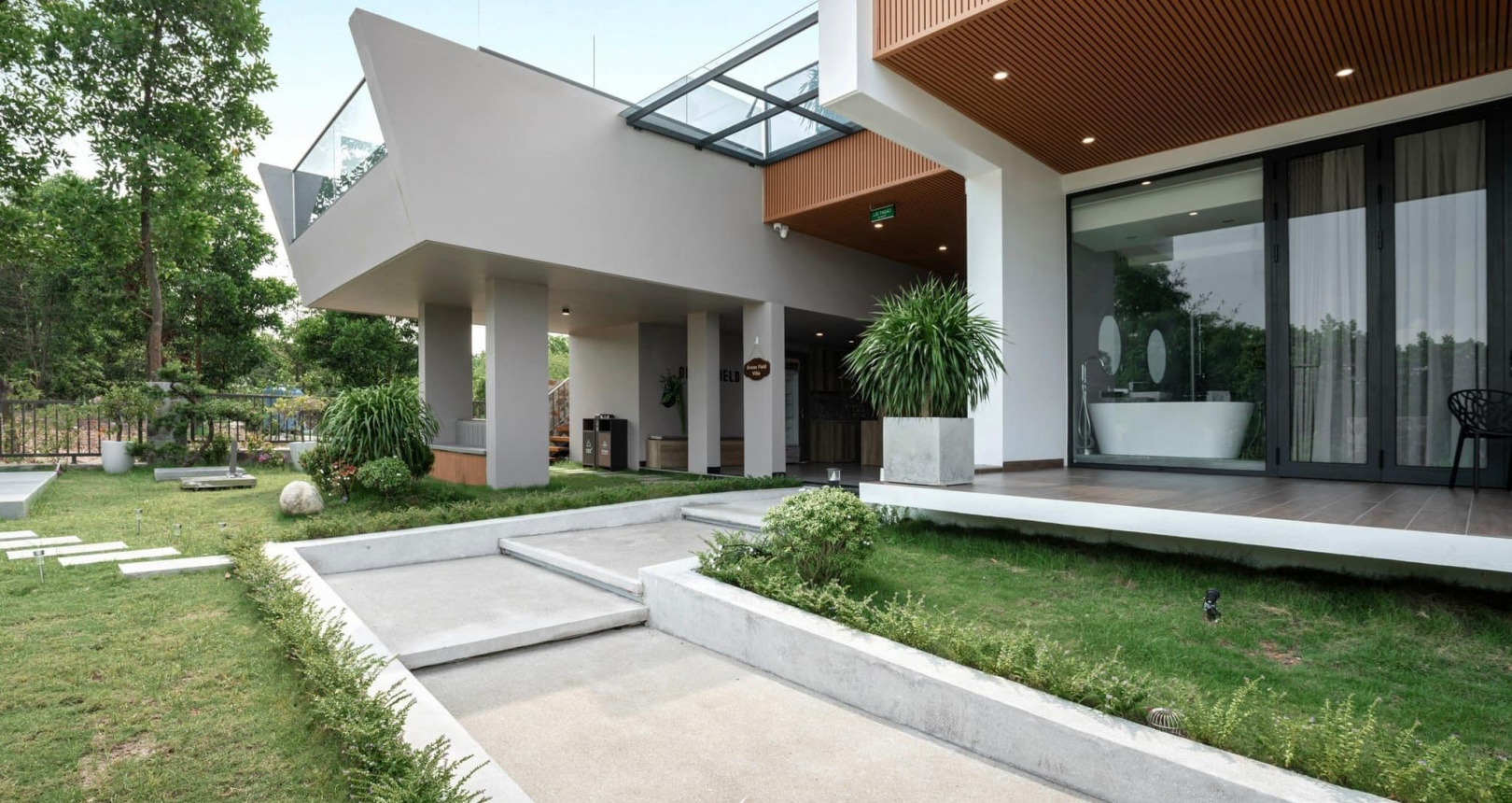 GREEN FIELD VILLA 